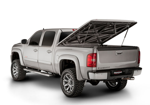 UnderCover 15-17 Chevy Colorado/GMC Canyon 5ft Lux Bed Cover - Brownstone - UC1156L-GWX