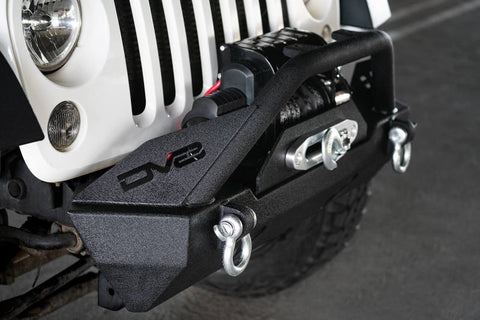 DV8 Offroad 07-18 Jeep Wrangler JK/JL FS-15 Steel Stubby Front Bumper w/ Fog Lights - FBSHTB-15