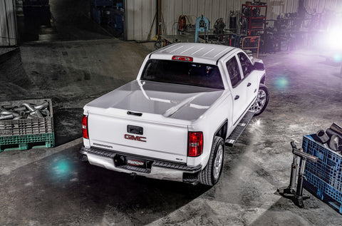 UnderCover 19-20 GMC Sierra 1500 (w/ MultiPro TG) 5.8ft Elite LX Bed Cover - Dark Sky Metallic - UC1238L-GJI