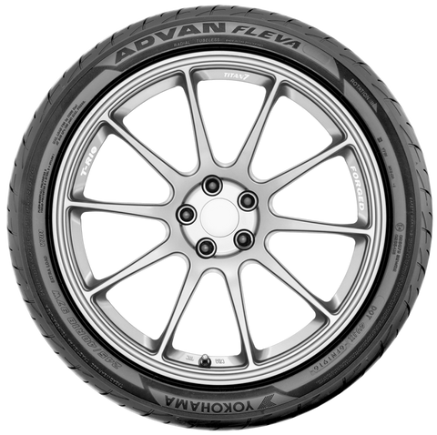 Yokohama Advan Fleva V701 Tire - 225/45R19 96W - 110170191