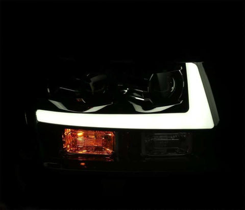 AlphaRex 07-14 Chevrolet Tahoe/Suburban LUXX Series LED Projector headlights Chrome w/DRL/Sequential - 880296