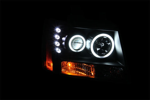 ANZO 2007-2013 Chevrolet Avalanche Projector Headlights w/ Halo Black (CCFL) - 111109