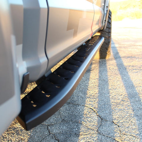 Westin 2015-2018 Ford F-150 SuperCrew Thrasher Running Boards - Textured Black - 28-81095