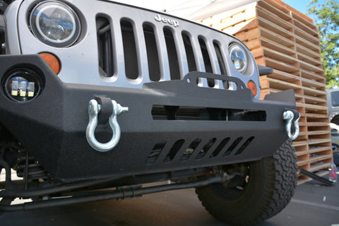 DV8 Offroad 07-18 Wrangler JK FS-17 Mid Length Steel Front Bumper w/ Fog Lights - FBSHTB-17