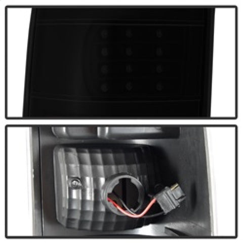 xTune 03-06 Chevrolet Silverado 1500 LED Tail Lights - Black Smoke (ALT-JH-CSIL03-LED-BSM) - 9037641