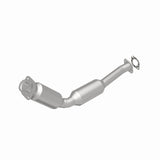 MagnaFlow 04-11 Lincoln Town Car V8 4.6L GAS California Catalytic Converter Direct Fit - 5411010