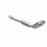 MagnaFlow 04-11 Lincoln Town Car V8 4.6L GAS California Catalytic Converter Direct Fit - 5411010