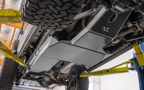 Rugged Ridge 18-23 Jeep Wrangler JLU 4dr Alum. Skid Plate for Gas Tank/Exhaust - Tex. Blk - 18003.53