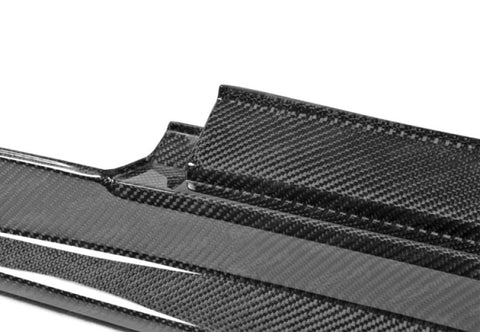 Seibon 11-13 Nissan GTR R35 VS-Style Carbon Fiber Side Skirts (Pair) - SS1113NSGTR-VS