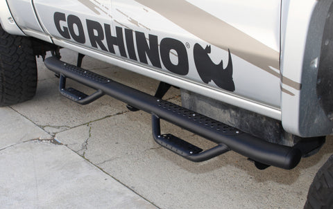 Go Rhino 17-20 Ford F-250/F-350 Super Duty Dominator D4 SideSteps - Cab Length - Tex Blk - D44177T