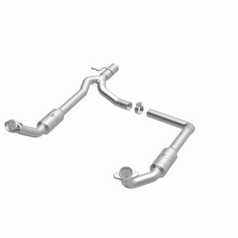 Magnaflow Conv DF 2009-2012 E-150 5.4 L Underbody - 52294