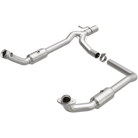 Magnaflow Conv DF 2009-2012 E-150 5.4 L Underbody - 52294