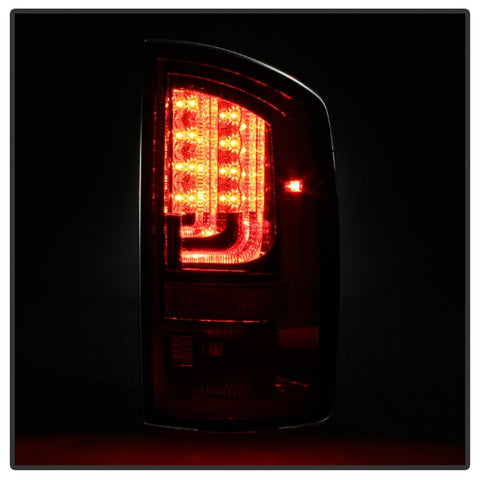 Spyder Dodge Ram 02-06 1500 Version 2 LED Tail Light - Red Clear ALT-YD-DRAM02V2-LED-RC - 5081827