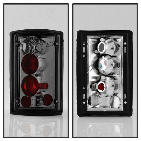 Spyder Ford Excursion 00-06/Econoline 150/250/350/450/550 95-06 Euro Tail Lights Smk ALT-YD-FEC00-SM - 5002945