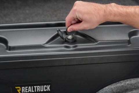 UnderCover 19-20 Toyota Tacoma Drivers Side Swing Case - Black Smooth - SC403D