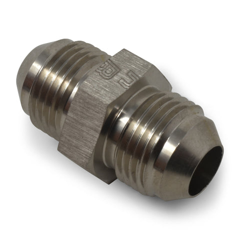 Russell Performance -12 AN Flare Union (Endura) - 660381