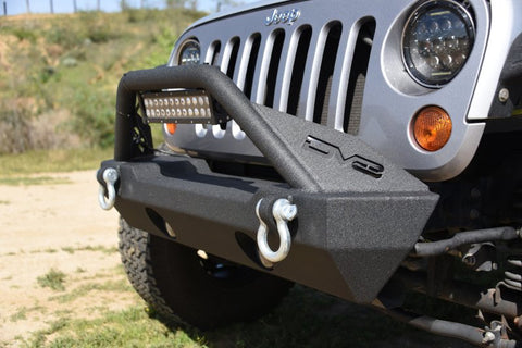 DV8 Offroad 07-18 Jeep Wrangler JK/JL FS-15 Steel Stubby Front Bumper w/ Fog Lights - FBSHTB-15