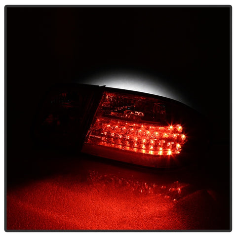 Xtune Mercedes Benz W210 E-Class 96-02 LED Tail Lights Red Clear ALT-CL-MBW210-LED-RC - 5020642