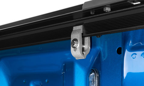 Lund 2022 Toyota Tundra 5.7ft Bed Genesis Elite Roll Up Tonneau (w/o Utility Track Sys) - 968224