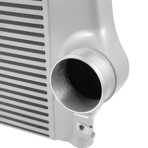 Mishimoto 17-19 GM L5P Duramax Intercooler Kit - Silver w/ Polished Pipes - MMINT-DMAX-17KSLP