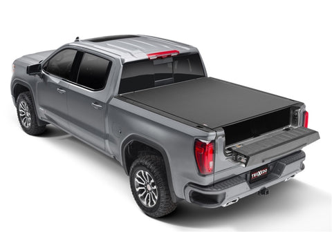 Truxedo 19-20 GMC Sierra & Chevrolet Silverado 1500 (New Body) w/o Tailgate 5ft 8in Pro X15 BedCover - 1472401